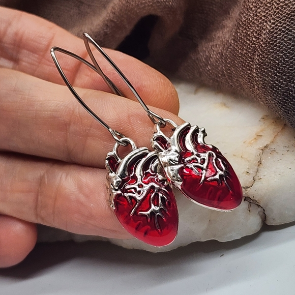 Ivana Ruzzo Jewelry - Heart Of Frida Silver Red Designer Jewelry Boho Luxury Hypoallergenic Earrings